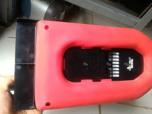 โฮเวอร์คราฟต์ บังคับวิทยุ จากญี่ปุ่น วิ่งบนน้ำบนบนได้ ขนาดใหญ่กว่า A 4 วิ่งความเร็ว