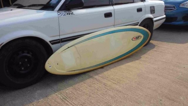 Surf Board สภาพ ตามรูป เก่าเก็บ ลำเล็ก 1800