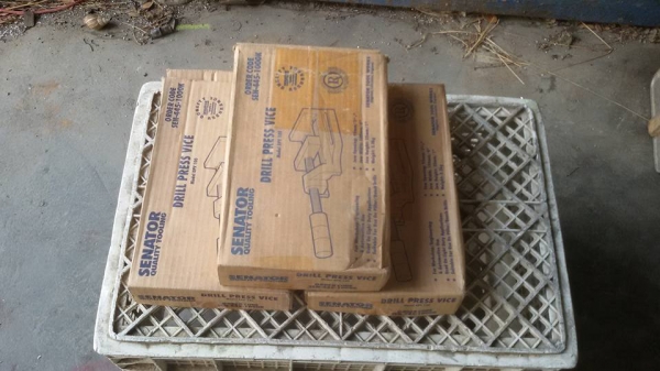 ปากกาจับงานสว่านแท่น Senator ปากกาจับงานสว่านแท่น Senator