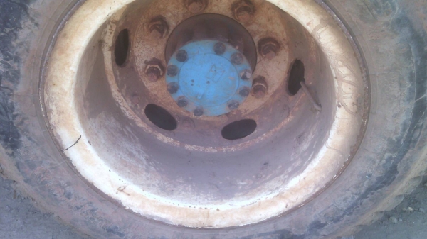 ISUZU  FTR 165แรง คัสชืท้ายเต็มยาว5.5ม. สภาพดืราคา420,000บ. สนใจติดต่อ 0835601591 หรือ 0903494058