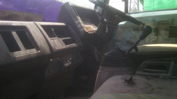 ISUZU  FTR 165แรง คัสชืท้ายเต็มยาว5.5ม. สภาพดืราคา420,000บ. สนใจติดต่อ 0835601591 หรือ 0903494058