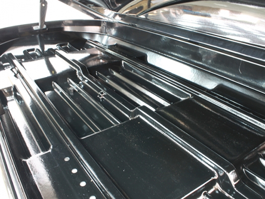 ขายถูกมาก กล่องเก็บของติดหลังคารถ ขนาด 175 x 81.5 x 46cm/0.66cbm ของใหม่ นำเข้า