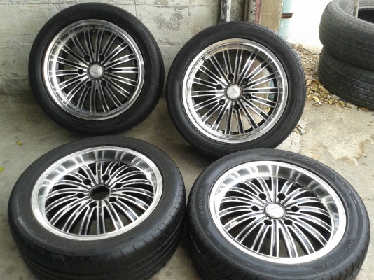 ขอบ17นิ้ว6รู พร้อมยาง สวยๆ 4 ล้อ ราคา 7900 บาท