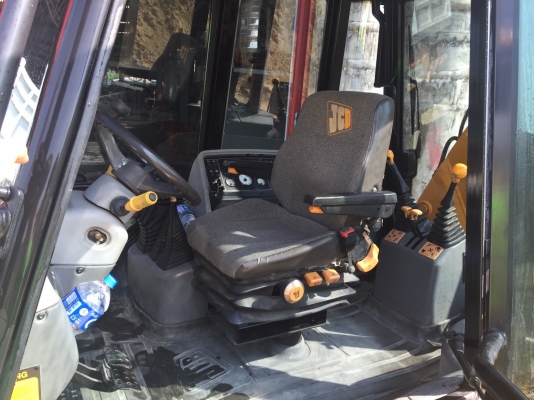 ขาย JCB 3CX (4WD) Contructor สภาพสวยๆ พร้อมใช้งาน ขาย JCB 3CX (4WD) Contructor สภาพสวยๆ พร้อมใช้งาน