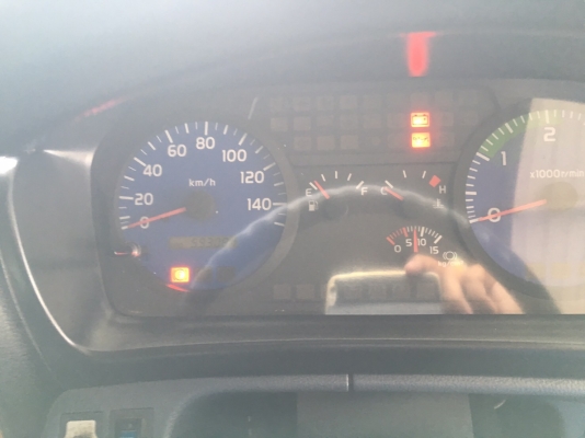 ขาย6ล้อHINO.MAGA.FG1JPPA Euro2.เครื่อง212เเรง กระบะคาร์โก้ใหม่ๆพร้อมคอกสูงยาว 7.20เมตรหัวเดิมๆเบรคทิฟฟี่จดทะเบียนปี2546(2003)ใครหารุ่นนี้อยู่ไม่ผิดหวังเเน่นนอนราคา 980,000บาทจัดไฟเเนนท์ได้ทั่วโลกครับสนใจดูรถได้ที่เต็นท์รถ JJ.AUTOCAR 2 หลังวัดจันทรารามติดถ