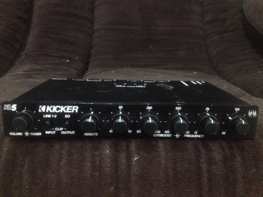ปรีแิอมป์ Kicker รุ่น KQ5 5-Band Equalizer EQ