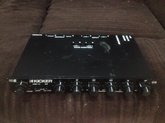 ปรีแิอมป์ Kicker รุ่น KQ5 5-Band Equalizer EQ