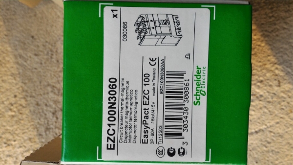 เบรคเกอร์ 3 เฟส