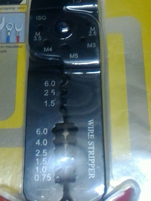 คีมตัด - ย่้ำ - ปลอกสายไฟแบบเอนกประสงค์ ยี่ห้อ Winton ย้ำลายไฟได้สวย ง่าย แน่น