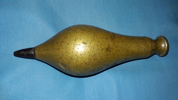 ขายลูกดิ่งทองเหลืองงานเก่าขนาด350กรัม งานดีสวย