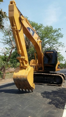 ขายแบล็คโฮ CAT - 320 C เอกสารพร้อมเล่มทะเบียน  รถสวยสภาพพร้อมใช้งาน โทร062-3344799