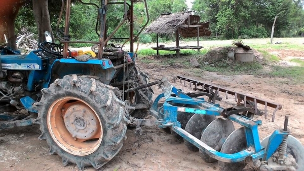 ขายรถไถ ราคา 85000