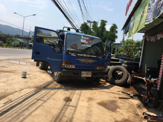 ขายรถดั้มพ์ อีซูสุ135