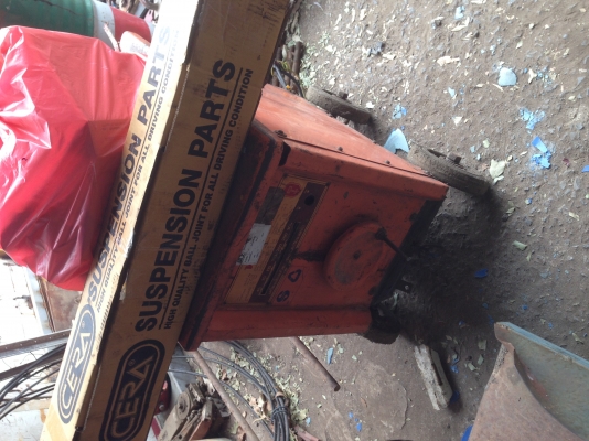 ตู้เชื่อมพลัง300