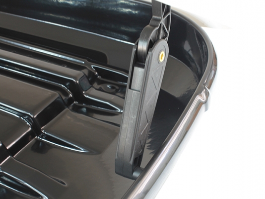 อันนี้สีขาวครับ โดดเ่น ราคาถูก กล่องเก็บของติดหลังคารถ ขนาด173 x 80 x 41cm/0.57cbm