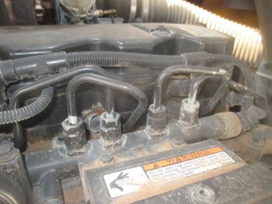 ขาย เครื่องปั๊มลมขนาดใหญ่  COMPAIR C110-9 เก่านอกชัวร์ ลมแรง 24 บาร์ มีเทรเลอร์ พ่วงลาก