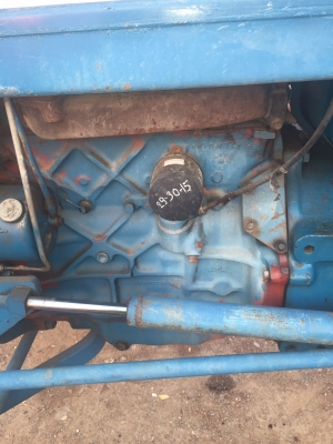 ขายรถไถฟอร์ดเก่านอกครับ