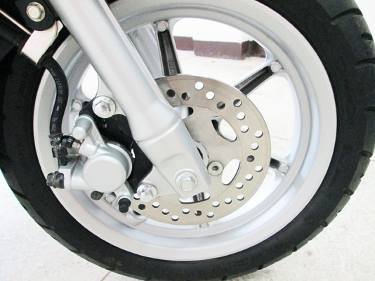 (โอนฟรี) ขาย Grand Filano ปี 2015 ไมล์แท้ 5762 กม รถหัวฉีดประหยัดน้ำมันสูงสุดถึง 60 กม./ลิตร ที่เก็บของใต้เบาะขนาดใหญ่ สีน้ำตาล ดำ จด 12 มีนาคม 2558 ราคา 41900 บาท (โอนฟรี) ขาย Grand Filano ปี 2015 ไมล์แท้ 5762 กม รถหัวฉีดประหยัดน้ำมันสูงสุดถึง 60 กม./ลิตร ที่เก็บของใต้เบาะขนาดใหญ่ สีน้ำตาล ดำ จด 12 มีนาคม 2558 ราคา 41900 บาท