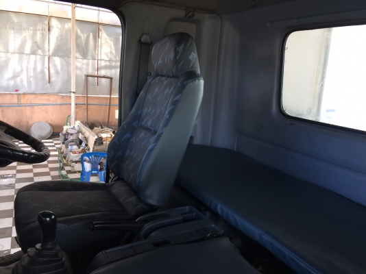 หัวลาก HINO 260  แรง ปี 48  รถพร้อมใช้งาน  ราคา  1,050,000  บาท