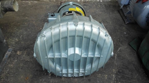 ** Sold ** ริงโบวเวอร์ ดูด-เป่า BALDOR Made in USA 1.85 HP 380V 2850 RPM. สภาพ 95\% ใหม่กริ้บใช้งานมาน้อย!!