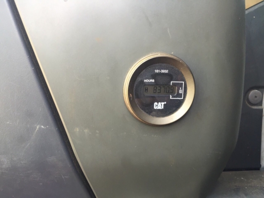 รถขุด CAT312D..8400 ชม. สภาพดี สวย...เล่มทะเบียน