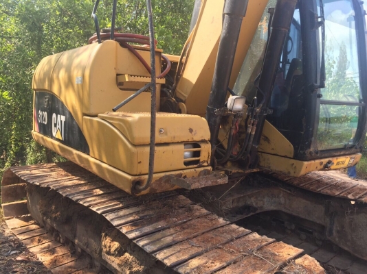 รถขุด CAT312D..8400 ชม. สภาพดี สวย...เล่มทะเบียน