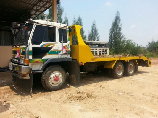 ขายเทรลเลอร์ขึ้น320 เครื่อง195แรง โลฮาย10สปีด พาวเวอร์ เบรกจิ๊ฟฟี่ ภายในสวย เบรกใหญ่ เกียร์ใหญ่ FN527-TD เอกสารพร้อมโอน สนใจโทร 090-8588220คุณนะ 093-3258446คุณบิว หรือเข้าดูสินค้าอื่นๆได้ที่ www.narong2truck.com หรือ www.truck.in.th/498 หรือเพจFacebook ณร