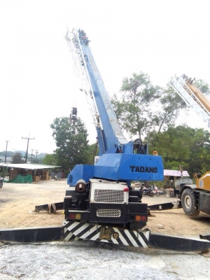 ขายรถเครน TANADO TR250 M3 25 ตัน 4 ล้อ เอกสารอินวอย ราคา 2000000