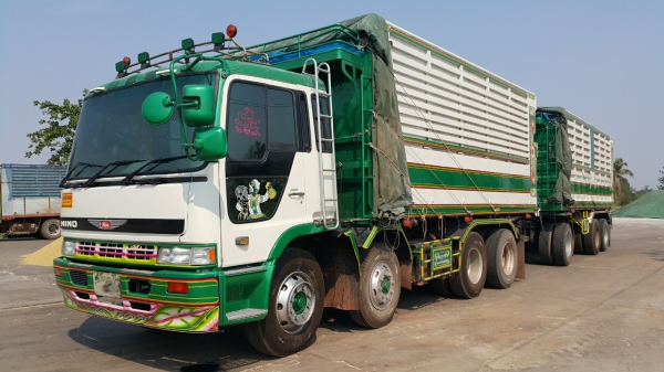 ขายรถพ่วง 24 ล้อ แม่-ลูก กระบะเหล็กคอกเกษตรดั้ม HINO ซูโม้227 วางเครื่อง.P11C-320 เกียร์อีตั้น สะภาพสวย ราคา.1350000 สนใจรีบจองด่วน