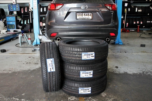 ยาง TOYO PROXES R36 225/55R19 ปี15 ราคาพิเศษ
