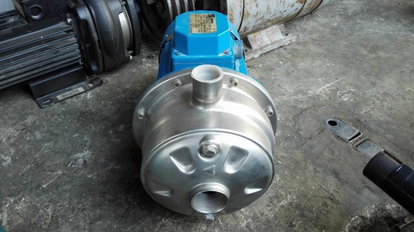 ** Sold ** ปั้มน้ำหัวสแตนเลส EBARA Made in ITALY 2 HP. 380V. สภาพสวยเดิมๆวิ่งเงียบพร้อมใช้!!