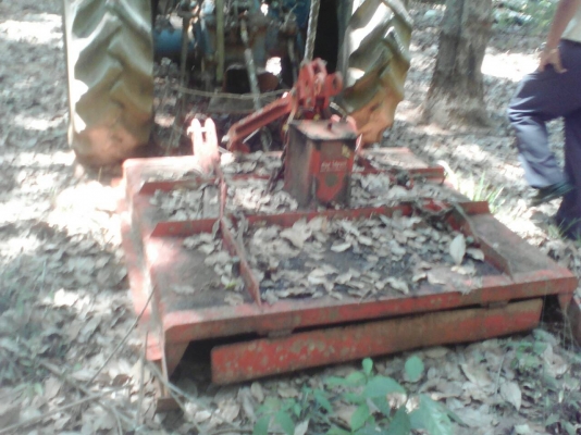 ขายรถไถ FORD รุ่นรวงข้าว ที่ตัดหญ้า ราคา 70000