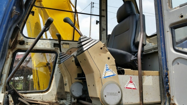 ขายด่วนรถแม็คโครKOBELCOSK120MARK///มาร์ทีซีเรียสูงชั่วโม่งทำงานน้อยอาร์มพิเศษ รถนอกเพิ่งนำเข้ามาใหม่ยังไม่เคยใช้งานในเมืองไทยเลย