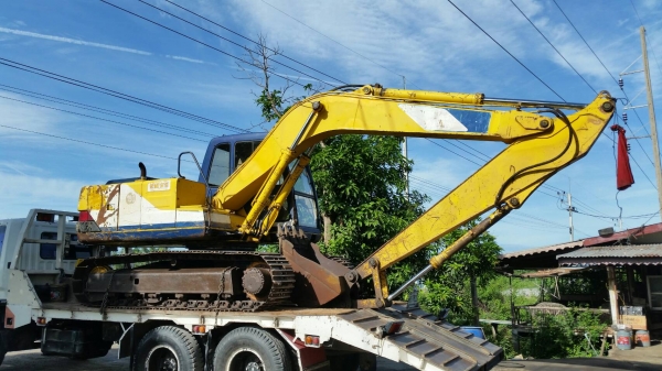 ขายด่วนรถแม็คโครKOBELCOSK120MARK///มาร์ทีซีเรียสูงชั่วโม่งทำงานน้อยอาร์มพิเศษ รถนอกเพิ่งนำเข้ามาใหม่ยังไม่เคยใช้งานในเมืองไทยเลย