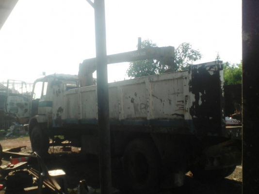 ขายรถบรรทุก 6 ล้อติดเครน HINO 150 แรงม้า ยาง 900 ติดเครน TANADO 2.5 ตัน ราคา 260000