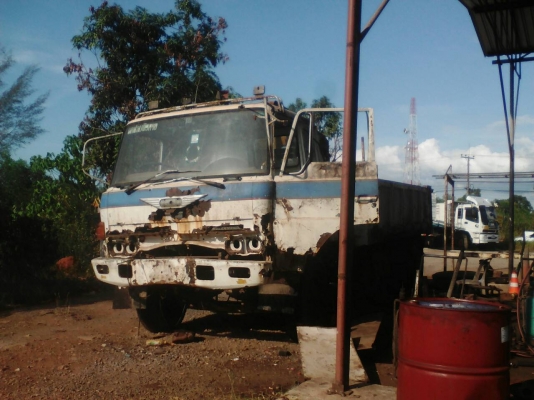 ขายรถบรรทุก 6 ล้อติดเครน HINO 150 แรงม้า ยาง 900 ติดเครน TANADO 2.5 ตัน ราคา 260000