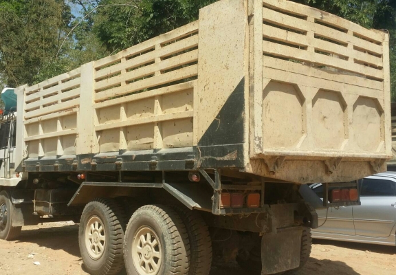 ระวัง(ต้องจอง)สิบล้อ มิตซู ไอ้หลง FN527MA 6D16-195 เกียร์10สปีส ดั้ม KC สภาพดีสวยเดิมๆพร้อมใช้งาน ทะเบียนพร้อมโอน ราคา 750,000บ ต่อรองได้