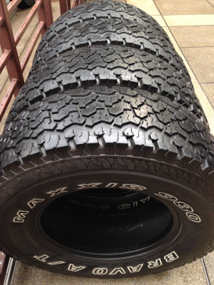 ยาง All Maxxis AT980 ตัวใหม่ 265 75 16 ปลายปี14 ดอกเยอะ ไม่มีปะ ราคาไม่แพง