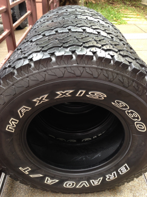 ยาง All Maxxis AT980 ตัวใหม่ 265 75 16 ปลายปี14 ดอกเยอะ ไม่มีปะ ราคาไม่แพง