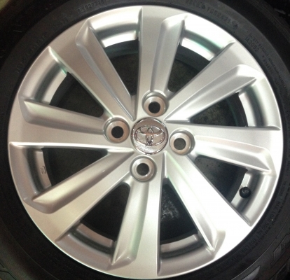 แม็ก+ยางป้ายแดง Toyota New Vios , New Yaris ชุด 11,800฿ แม็ก+ยางป้ายแดง Toyota New Vios , New Yaris ชุด 11,800฿