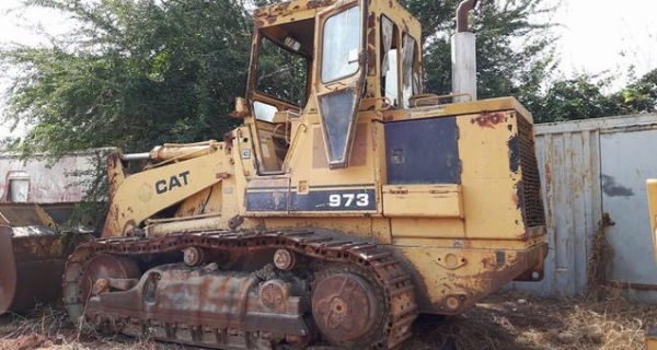 รถตัก ห้างแท้ CAT 973