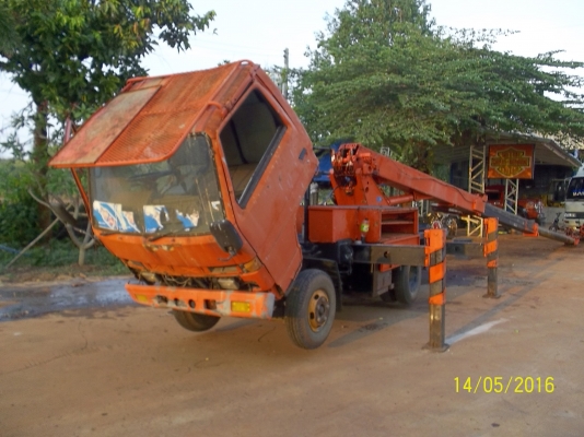 ขายNKR 58E   100 4BC2    รถกระเช้า  ไม่มีทะเบียน ทำสัญญาซื้อขาย