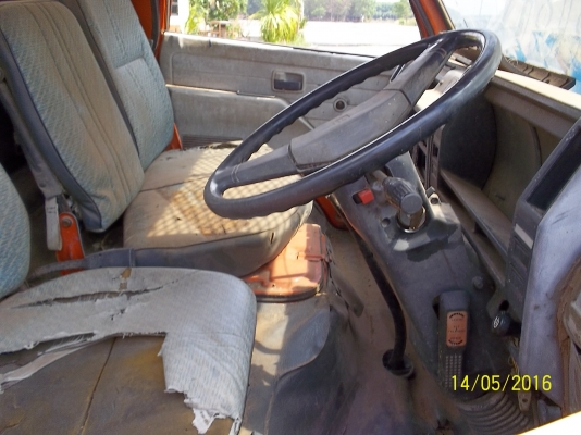 ขายNKR 58E   100 4BC2    รถกระเช้า  ไม่มีทะเบียน ทำสัญญาซื้อขาย