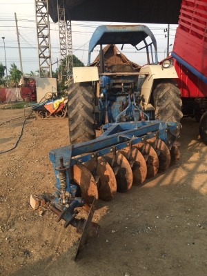 ขายรถไถฟร์อด6600มีไบมีดชีและผาน7หลัง ราคา385000บาท พร้อมใช้งานสายๆครับสนใจ โทร0813655997 อำพร พาเจริญ ต วังบัว อ คลองขลุง จ กำแพงเพชร.