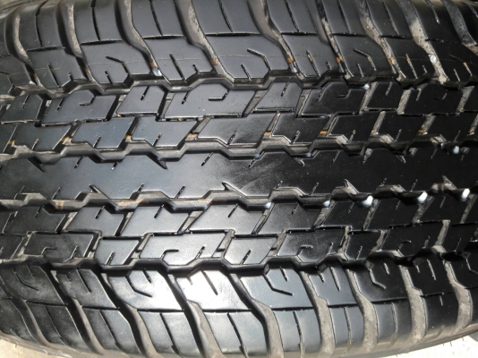 ล้อ Toyota revo ขอบ 17 พร้อมยางปี 16 ชุดล่ะ 17500