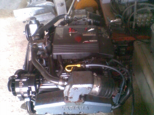 ขายเครื่อง Yamaha v8 5.7