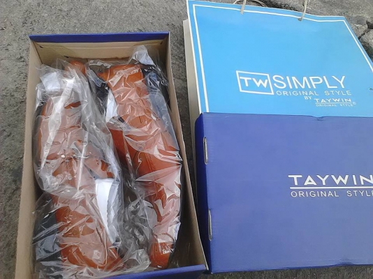 รองเท้าหนัง TAYWIN เบอร์ 44 ใส่ครั้งเดียว สภาพ 99.99 เปอร์เซนต์