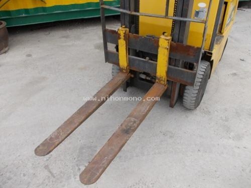 รถยก  KOMATSU   FG08-3 รหัสสินค้า : 80802906  Tel.086-8150487  www.nihonmono.com