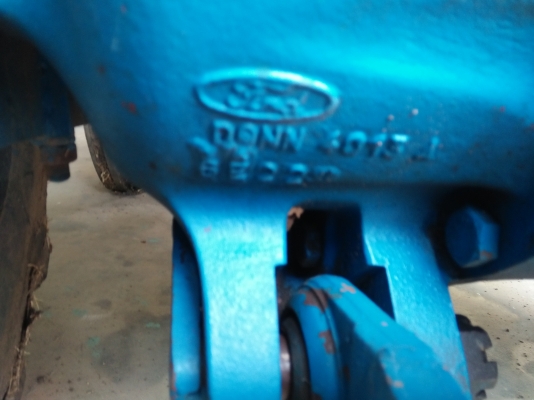 ขายรถไถฟร์อด77ที3 มีไบมีดหน้า และผาน7 เดิม ๆ 380000  รับราคานี้ได้มารับรถเลย มีทะเบียน