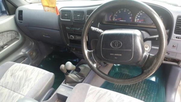 ขายโตโยต้าไทเกอร์. 4x4 เครื่อง kz ราคา 215000